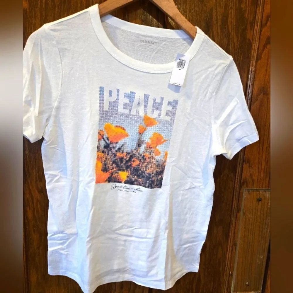 Old Navy White T-Shirt with Orange Floral Graphic NWT XSMALL